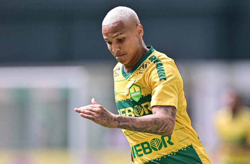 Deyverson, do Cuiabá Deyverson, do Cuiabá
