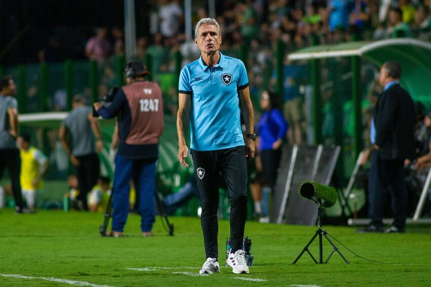 Luis Castro, do Botafogo Luis Castro, do Botafogo