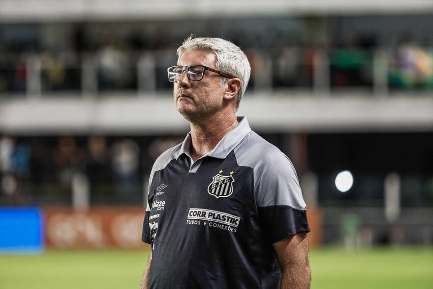 Odair Hellmann, do Santos Odair Hellmann, do Santos