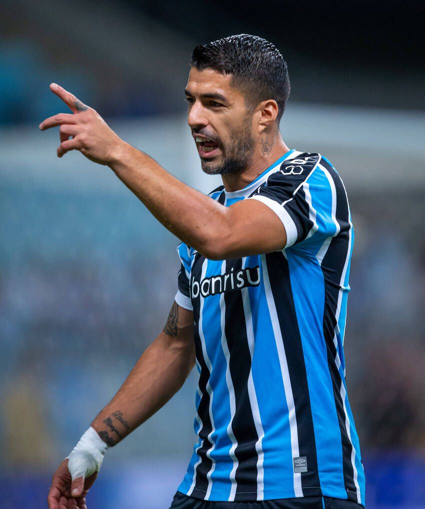 Grêmio vai sem Suárez para o duelo contra o Athletico