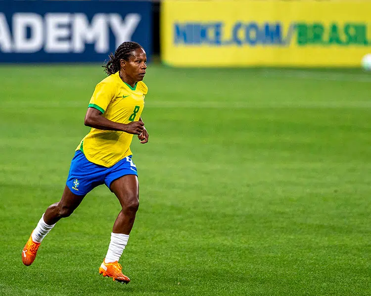 Formiga-Jogadora-Futebol-Selecao-Brasileira Formiga, jogadora de futebol da Seleção Brasileira e lenda do esporte