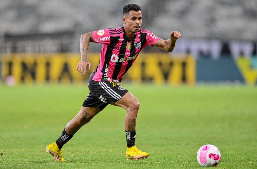 Allan é a nova contratação do Flamengo Allan é a nova contratação do Flamengo