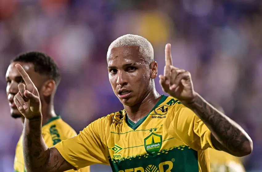 Deyverson, do Cuiabá Deyverson, do Cuiabá