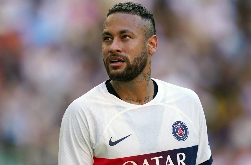 Neymar tem acerto com o Al-Hilal