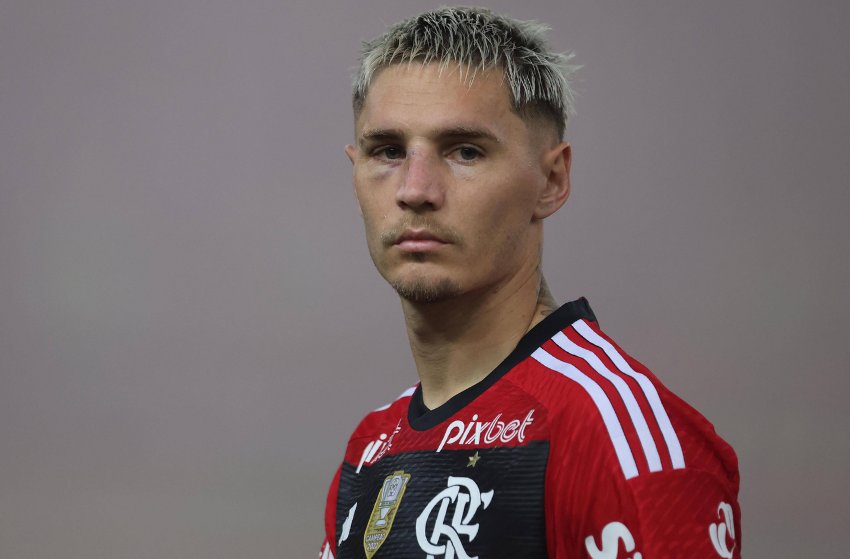 Varela, do Flamengo Varela, do Flamengo