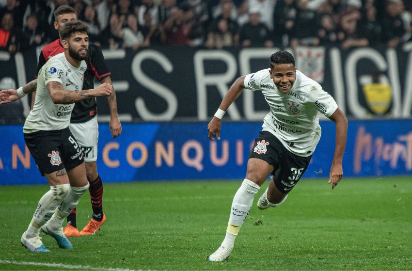 Sul-Americana: Corinthians vira sobre o Newell's Old Boys e sai em vantagem  nas oitavas