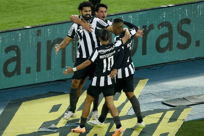 Diego Costa, do Botafogo Diego Costa, do Botafogo