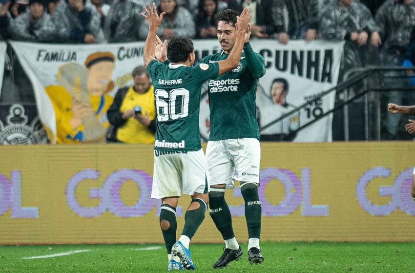 Guilherme e Lucas Halter, do Goiás Guilherme e Lucas Halter, do Goiás