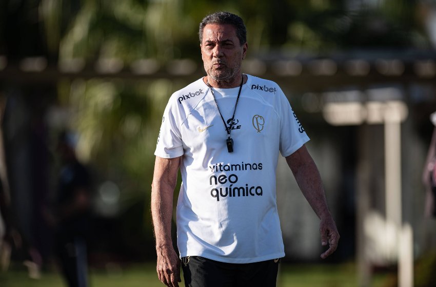 Vanderlei Luxemburgo, técnico do Corinthians