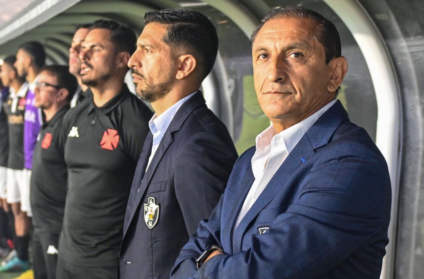 Ramón Díaz, técnico do Vasco Ramón Díaz, técnico do Vasco