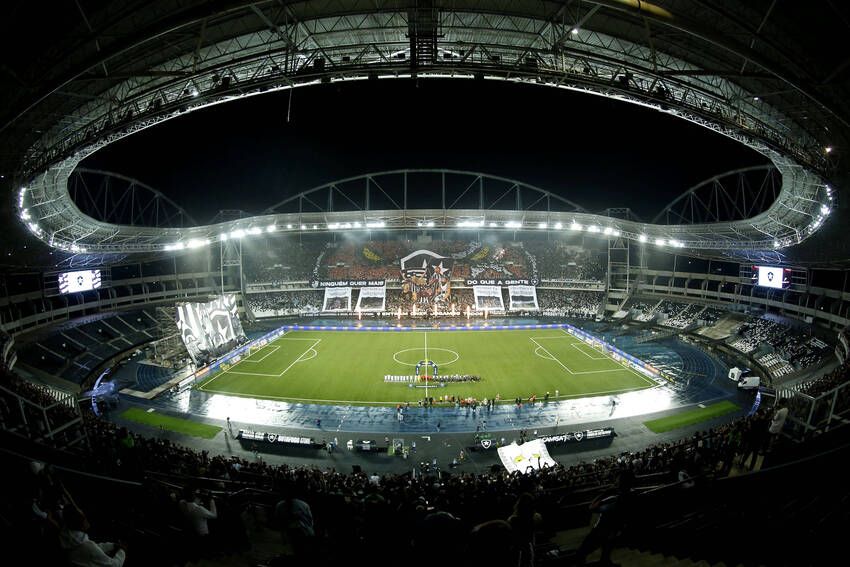 Estádio Nilton Santos Estádio Nilton Santos