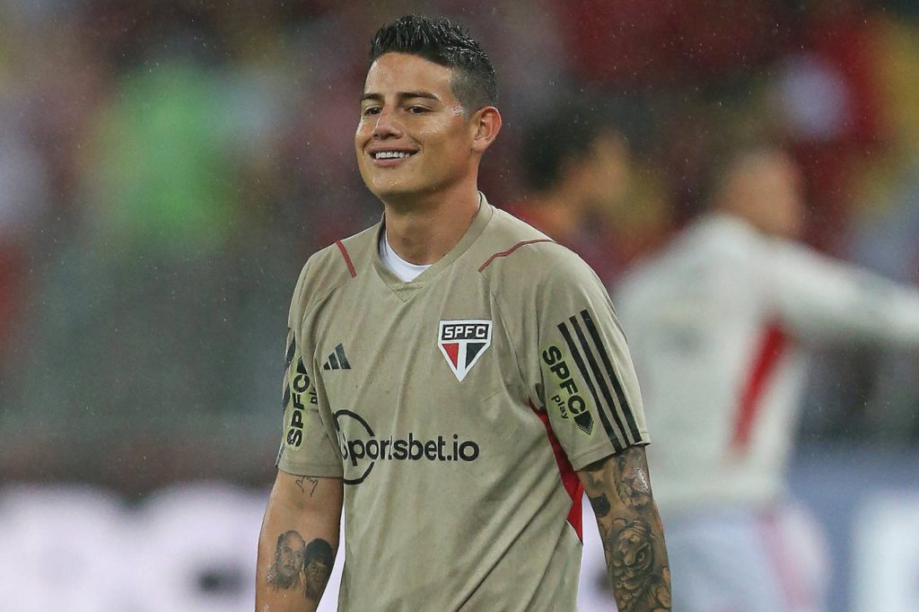 James-Rodríguez-São-Paulo-jogo-imago1033239683h James Rodríguez do São Paulo no campo de jogo
