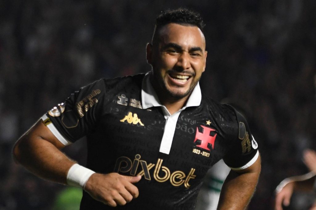 Payet-Vasco-gol-imago1034638526 O francês Payet do Vasco comemorando gol no Brasileirão