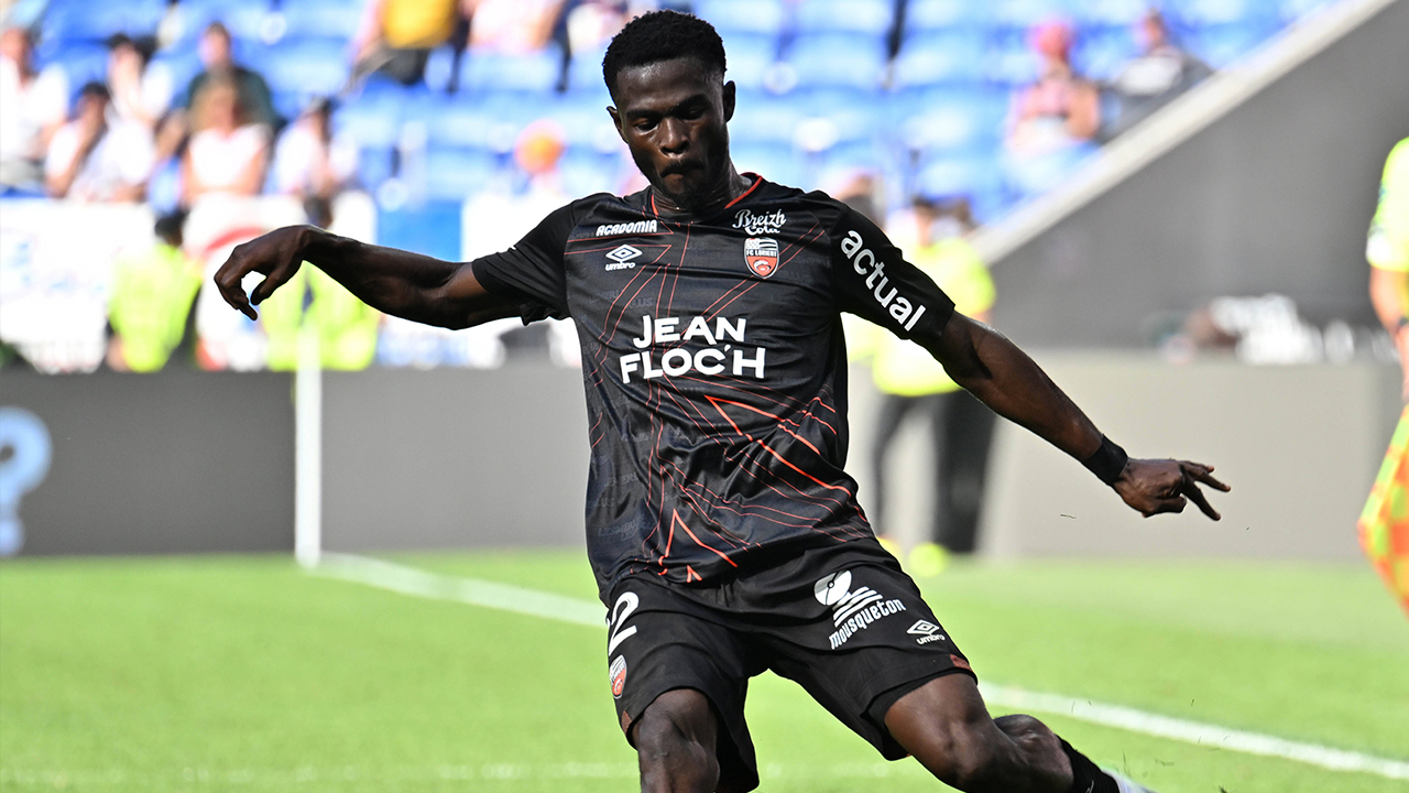 Darlin Yongwa (Lorient) Palpite AS Gosier x Lorient – Copa da França – 20/12/2025
