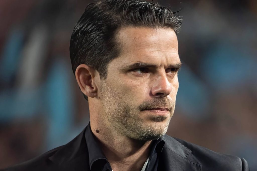 Fernando-Gago-técnico-imago-1033935537h Treinador Fernando Gago, ex-Racing, está na mira do Cruzeiro para 2024