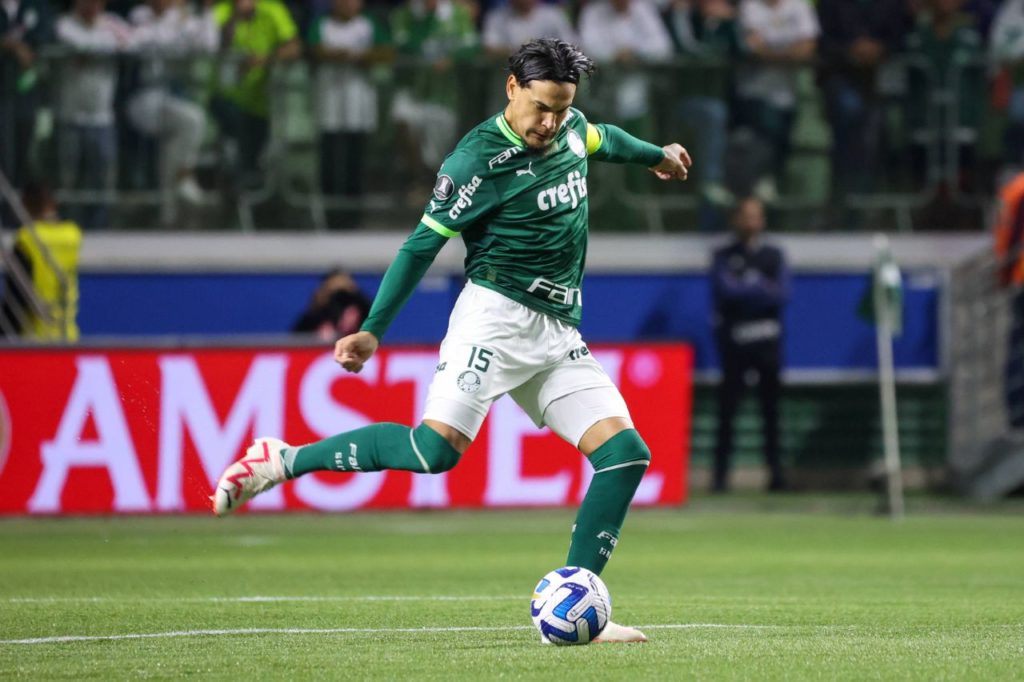 Gustavo-Gómez-Palmeiras-imago1033917784h Zagueiro Gustavo Gómez jogando pelo Palmeiras no Brasileirão