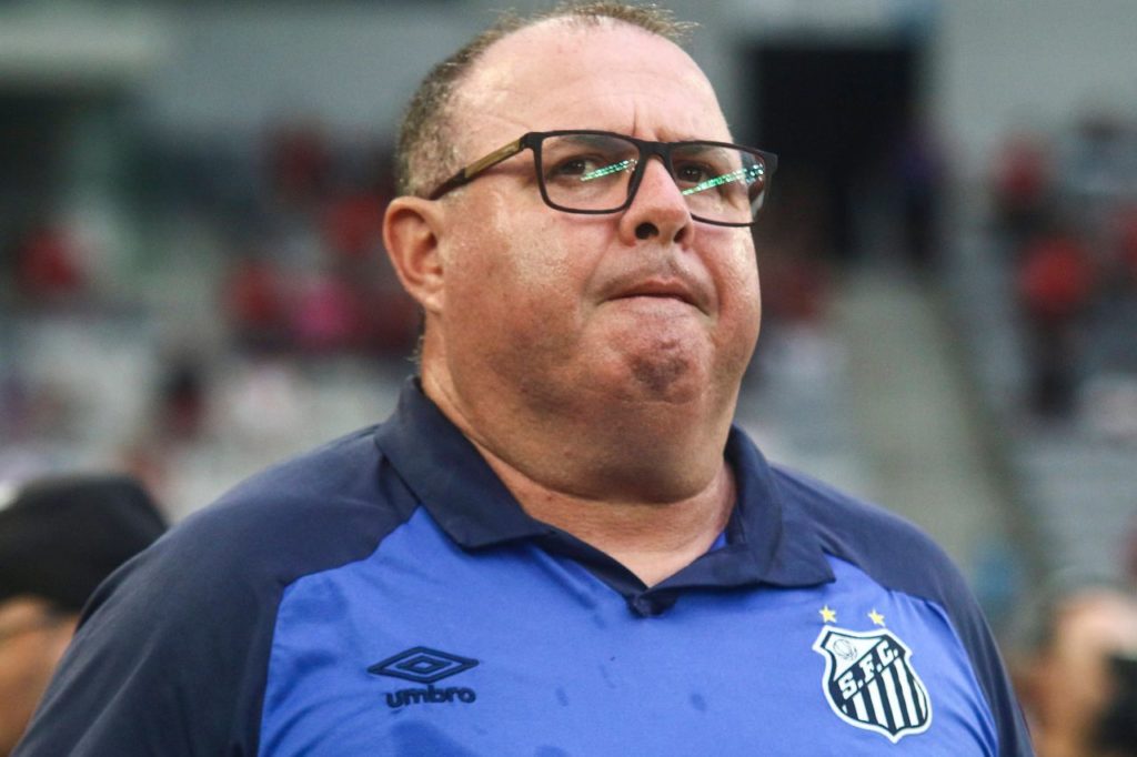 Marcelo-Fernandes-técnico-Santos-imago1037649474h Técnico Marcelo Fernandes no comando do Santos no Brasileirão