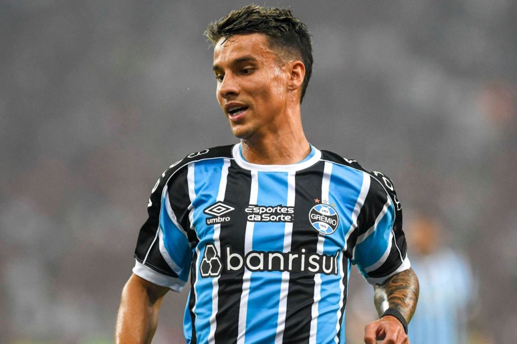 Ferreira-Grêmio-jogo-imago1033431117h Atacante Ferreira, novo contratado do São Paulo, em jogo do Grêmio