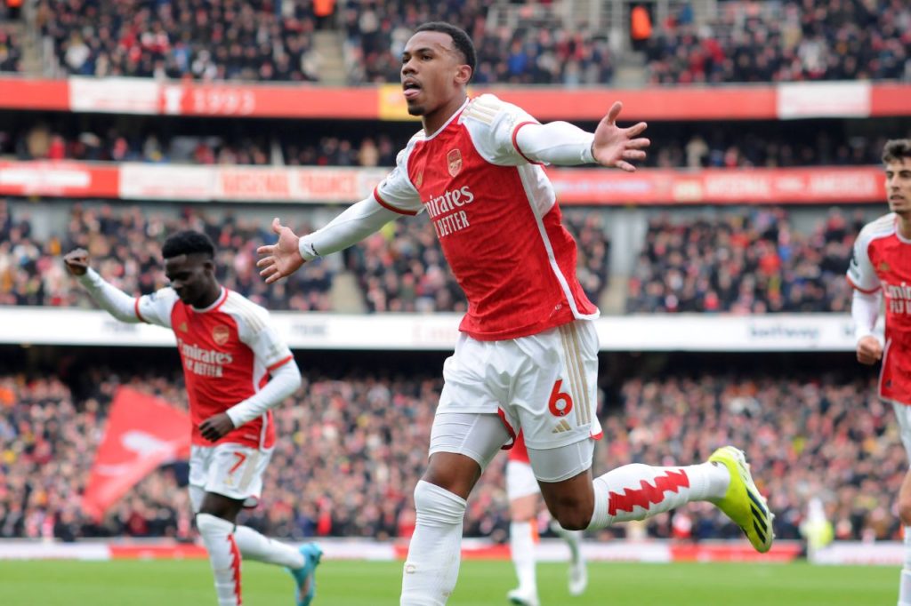 Gabriel-Magalhaes-Arsenal-gol-imago1039211444h Zagueiro Gabriel Magalhães comemora gol pelo Arsenal na vitória em cima do Crystal Palace