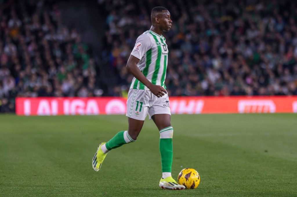Atacante Luiz Henrique em jogo do Real Betis