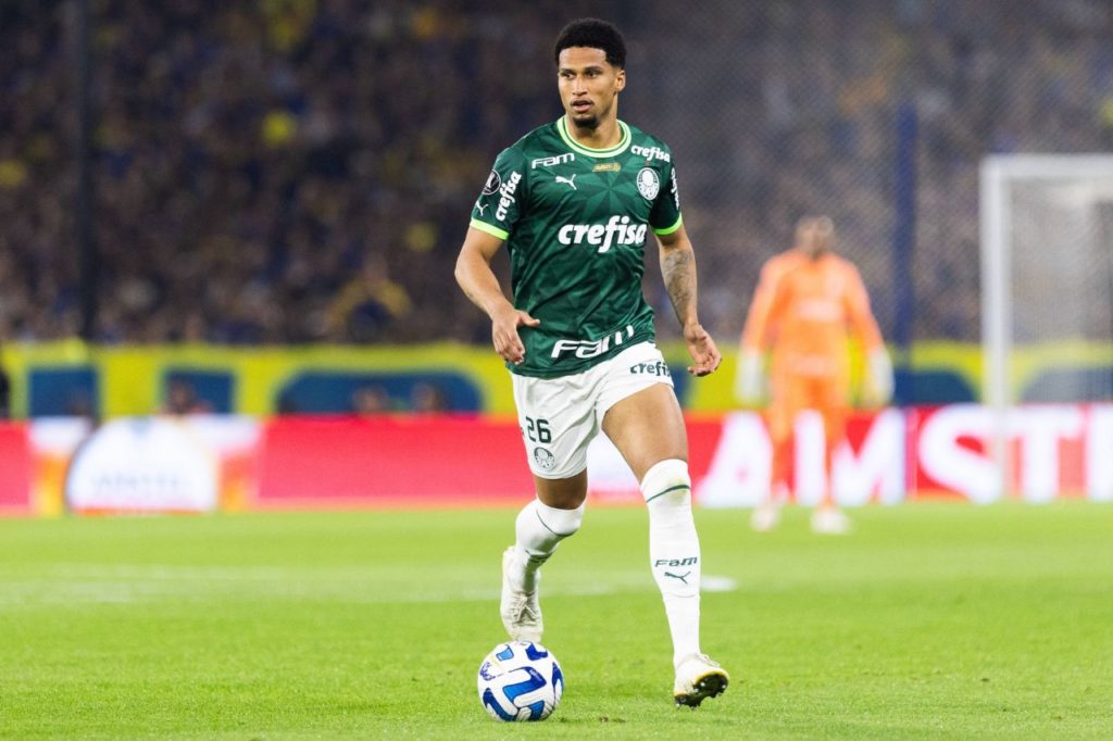 Murilo-zagueiro-Palmeiras-renovação-imago1034922636h Zagueiro Murilo jogando pelo Palmeiras