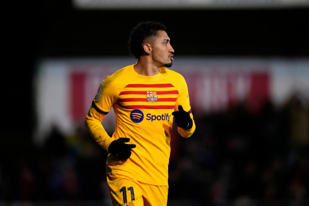 Raphinha-Barcelona-jogo-imago1038668319h Atacante Raphinha do Barcelona em jogo contra o Barbastro na Copa do Rei