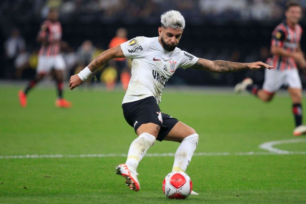 Yuri-Alberto-Corinthians-jogo-imago1039827269h Atacante Yuri Alberto no jogo entre Corinthians e São Paulo