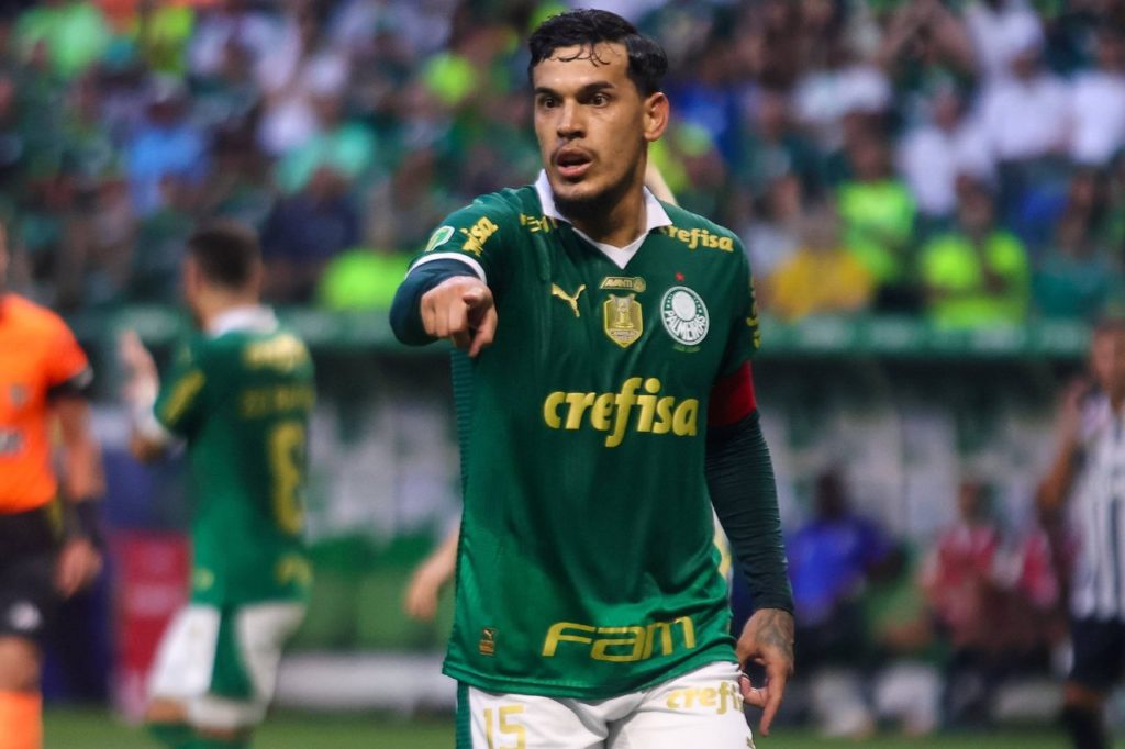 Gustavo-Gomez-Palmeiras-jogo-imago1039704054h Zagueiro Gustavo Gómez em jogo do Palmeiras