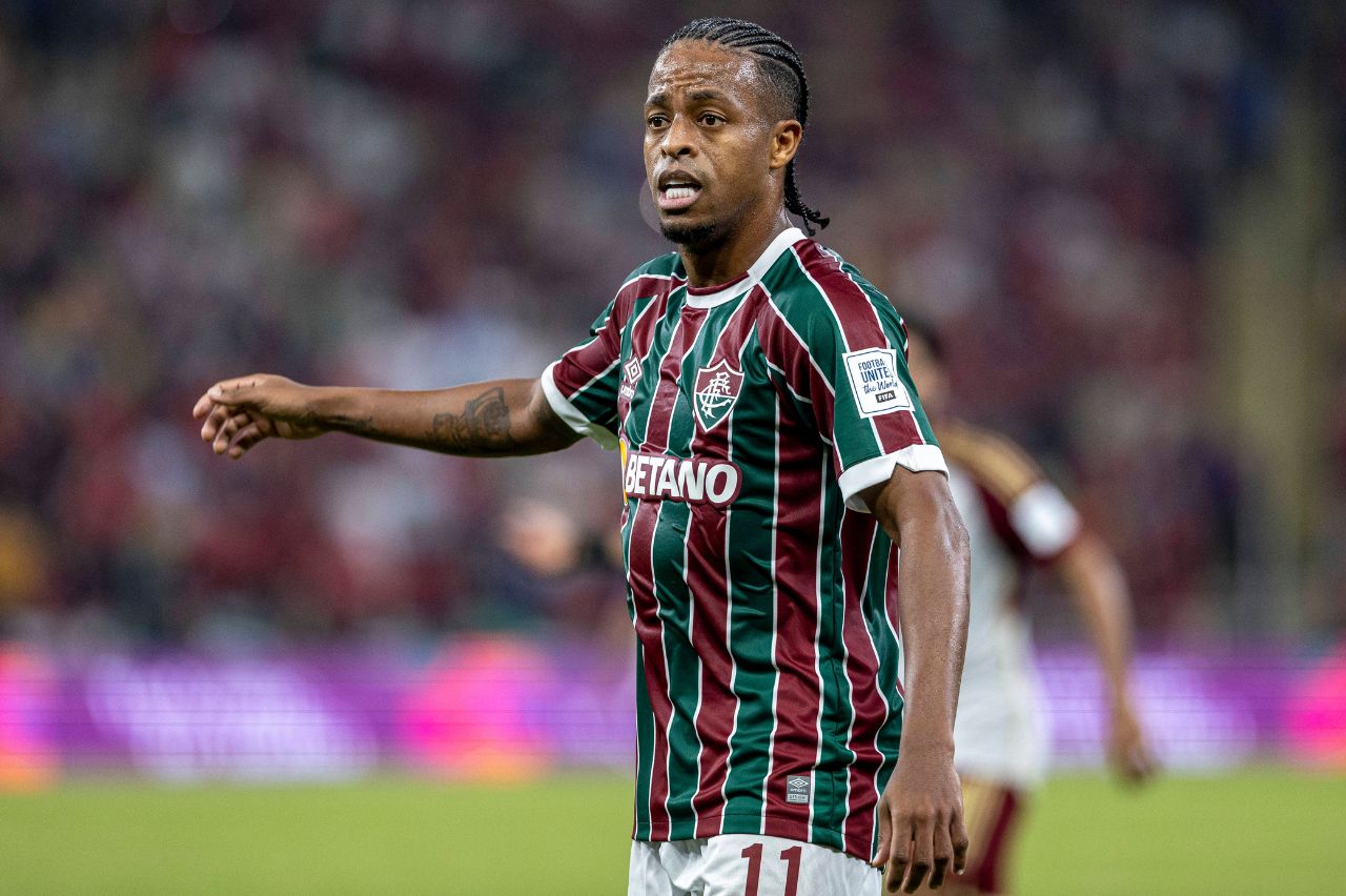 Fluminense: Keno pode voltar ao time titular contra a LDU