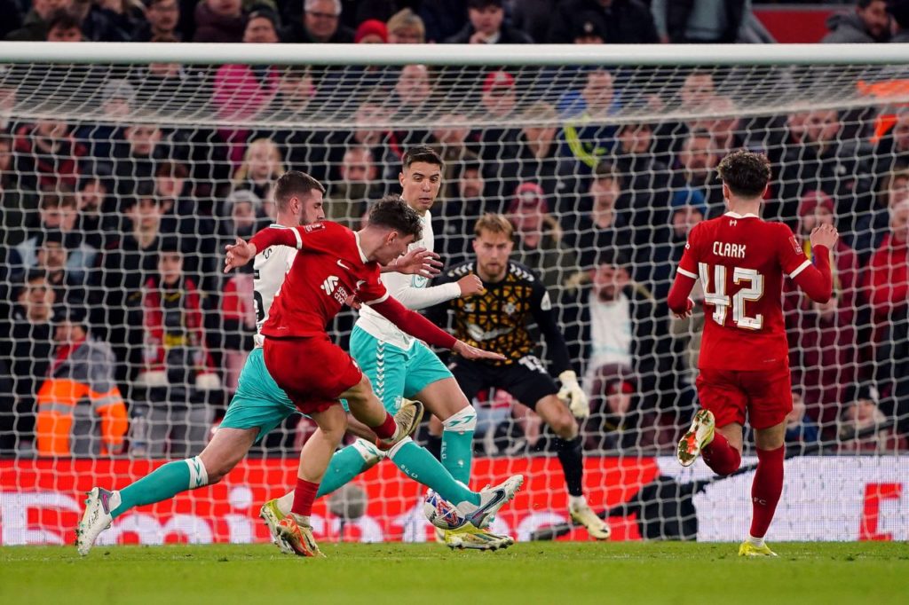Lewis-Koumas-Liverpool-gol-imago1041605627h Koumas fazendo o gol do Liverpool na vitória sobre o Southampton pela Copa da Inglaterra