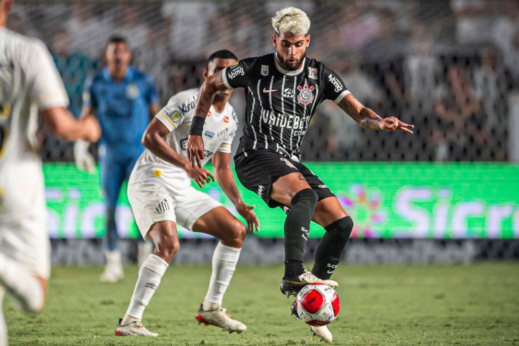 Atacante Yuri Alberto em jogo do Corinthians