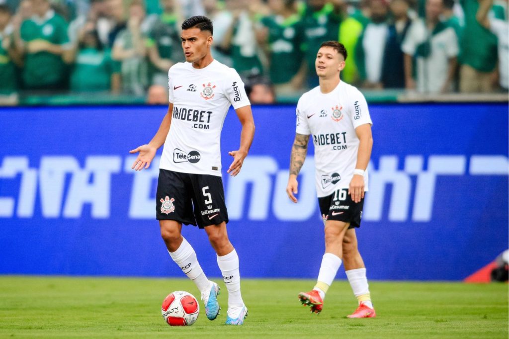 Fausto-Vera-Corinthians-jogo-imago1040787766h Volante argentino Fausto Vera em jogo do Corinthians