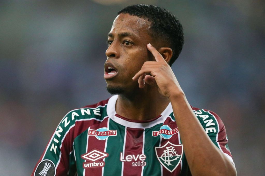 Keno-Fluminense-jogo-imago1031300648h Atacante Keno em jogo do Fluminense