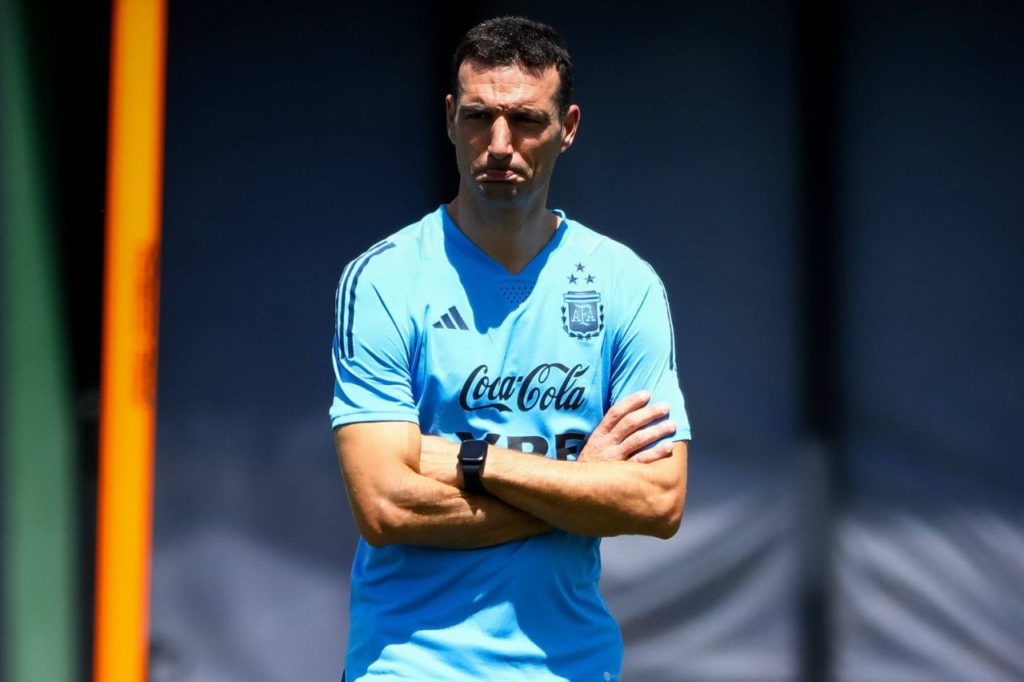 Técnico Lionel Scaloni no comando da Argentina