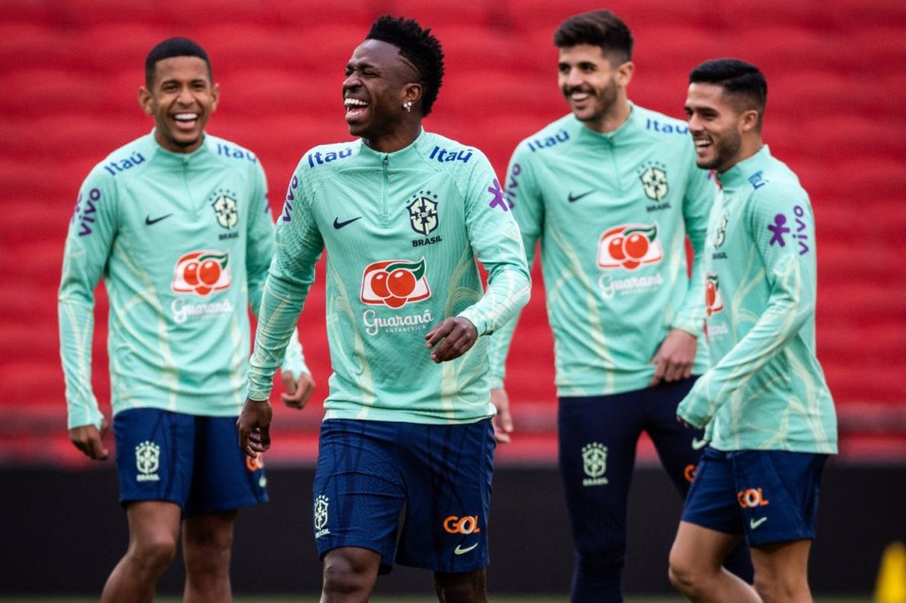 Vini-Jr-Brasil-treino-Wembley-imago1042806819h Atacante Vinicius Junior em treinamento do Brasil