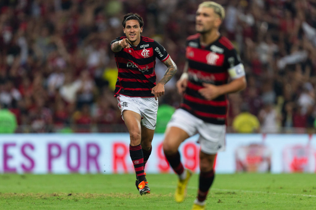 Pedro-Arrasceta-Flamengo-Jogo-imago1042601116h Pedro e Arrascaeta, do Flamengo, comemoram um gol do time contra o Fluminense pelo Estadual.