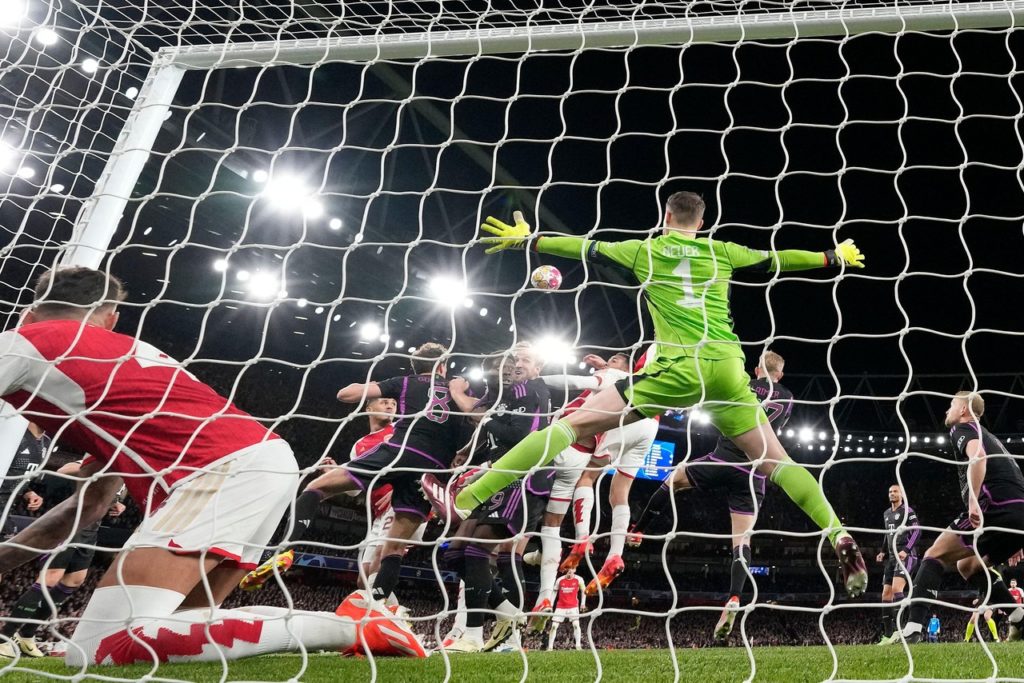 Arsenal-Bayern-de-Munqiue-Jogo-2X04EG1 Arsenal e Bayern de Munique disputando uma vaga na semifinal da Champions League.