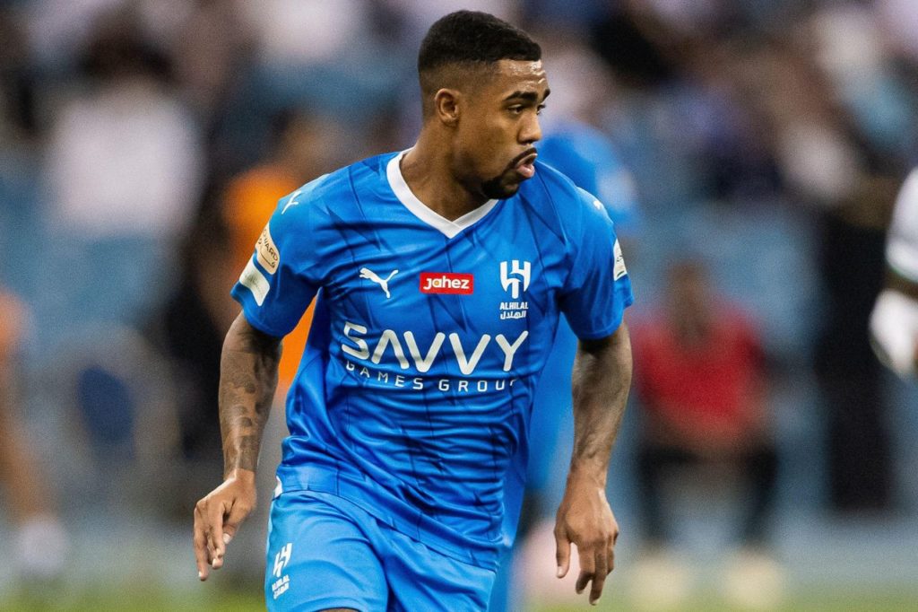 Malcom-Al-Hilal-jogo-alamy2T48645 Brasileiro Malcom em ação pelo Al-Hilal da Arábia Saudita