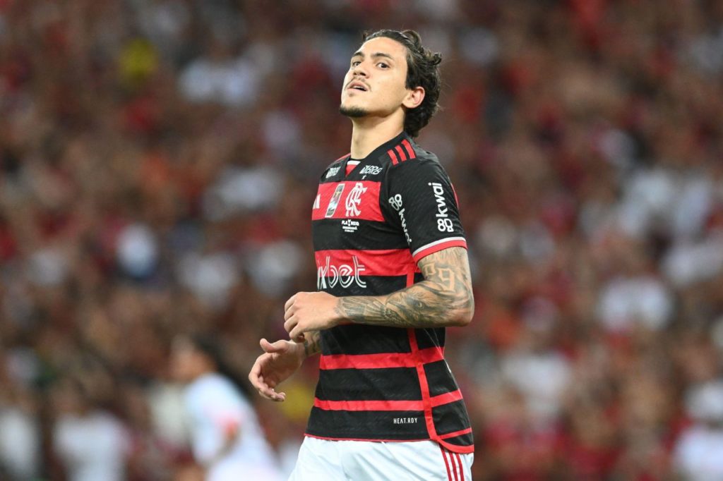 Pedro-Flamengo-jogo-alamy2WYNWR1 Atacante Pedro em ação pelo Flamengo