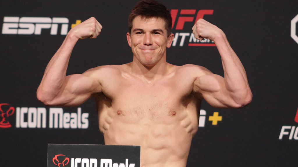 Palpite: Austin Hubbard x Alexander Hernandez – UFC – 05/10/2024
