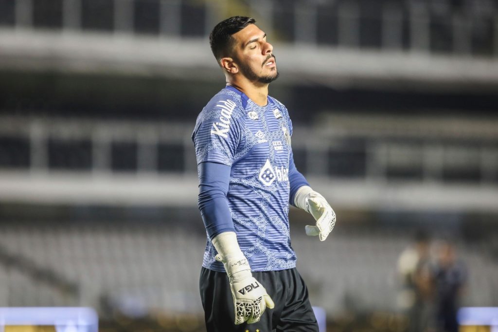 João-Paulo-Santos-Jogo-2X533KP João Paulo, do Santos, lamenta um lance em um dos jogos do time na temporada de 2024.
