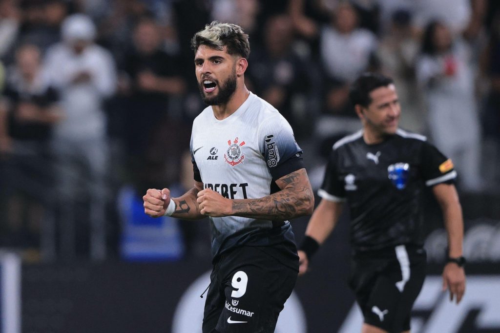 Yuri-Alberto-Corinthians-Jogo-2X6F8WR Yuri Alberto, do Corinthians, comemorando um gol marcado pelo time na Copa Sul-Americana.