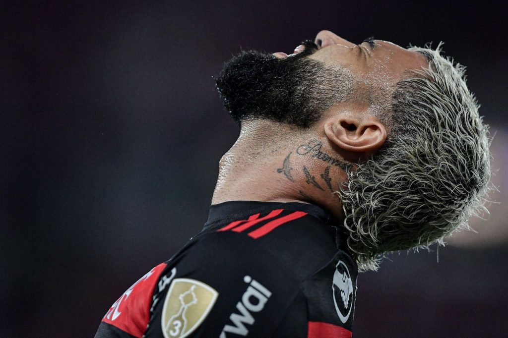 Gabigol-Flamengo-Jogo-2X6MTW5 Gabigol, do Flamengo, lamenta um lance perdido em um jogo do time na temporada.