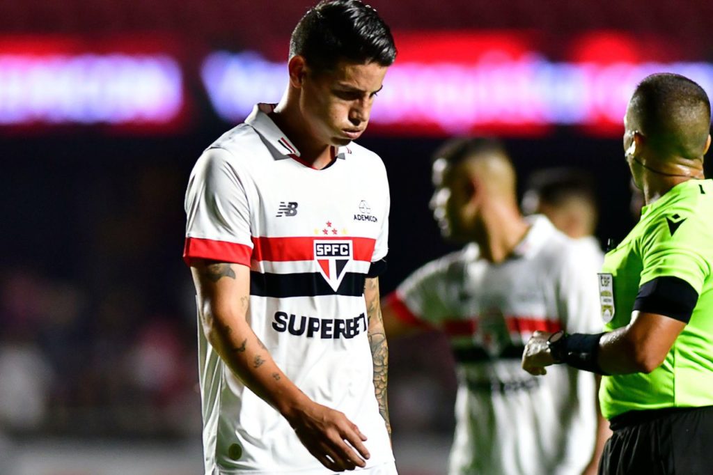 James-Rodríguez-São-Paulo-jogo-alamy2X0W2JK Colombiano James Rodríguez em jogo do São Paulo