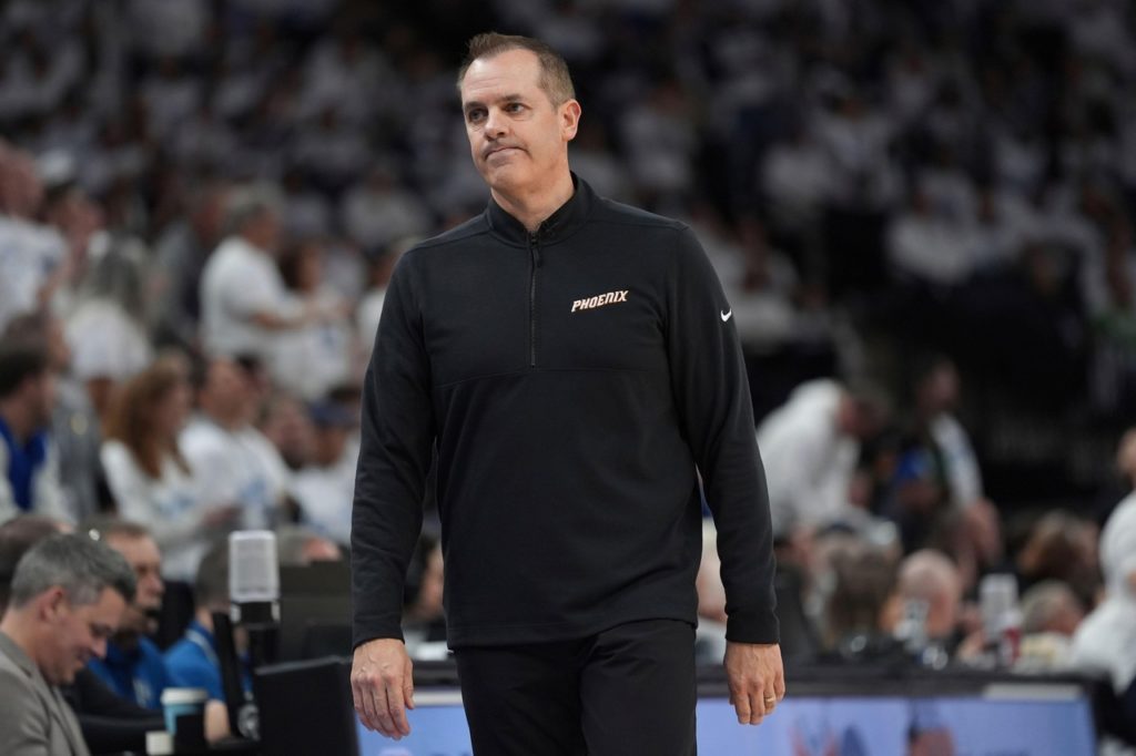 Frank Vogel, ex-treinador do Phoenix Suns