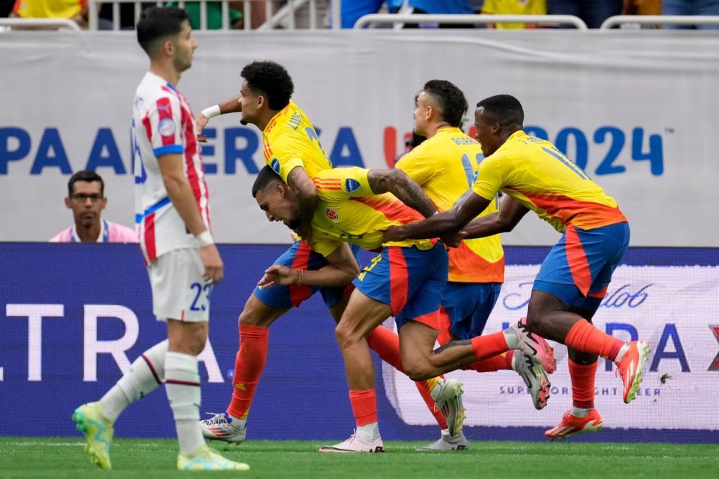 Múñoz-Colômbia-Jogo-2XDWD2E Múñoz, da Colômbia, comemorando um dos gols da estreia da equipe na Copa América de 2024.