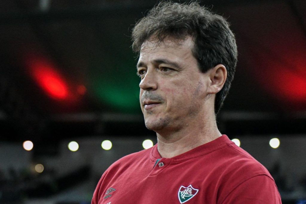 Fernando-Diniz-Fluminense-treinador-alamy2X98BK5 Técnico Fernando Diniz no comando do Fluminense