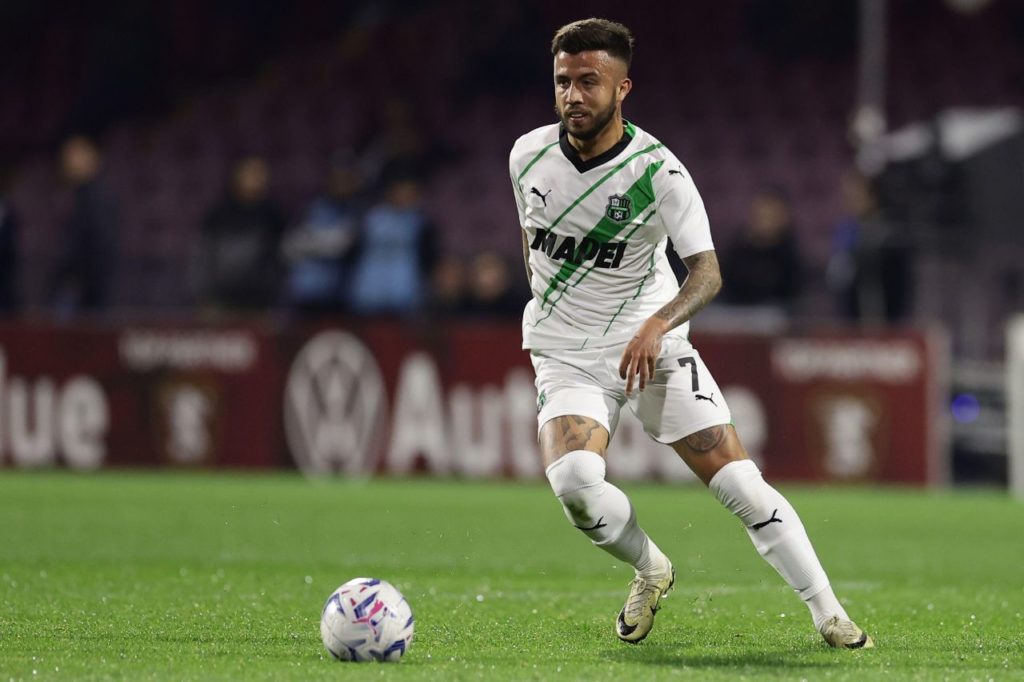 Matheus-Henrique-Sassuolo-jogo-alamy2WYDCC4 Volante Matheus Henrique em jogo do Sassuolo, da Itália