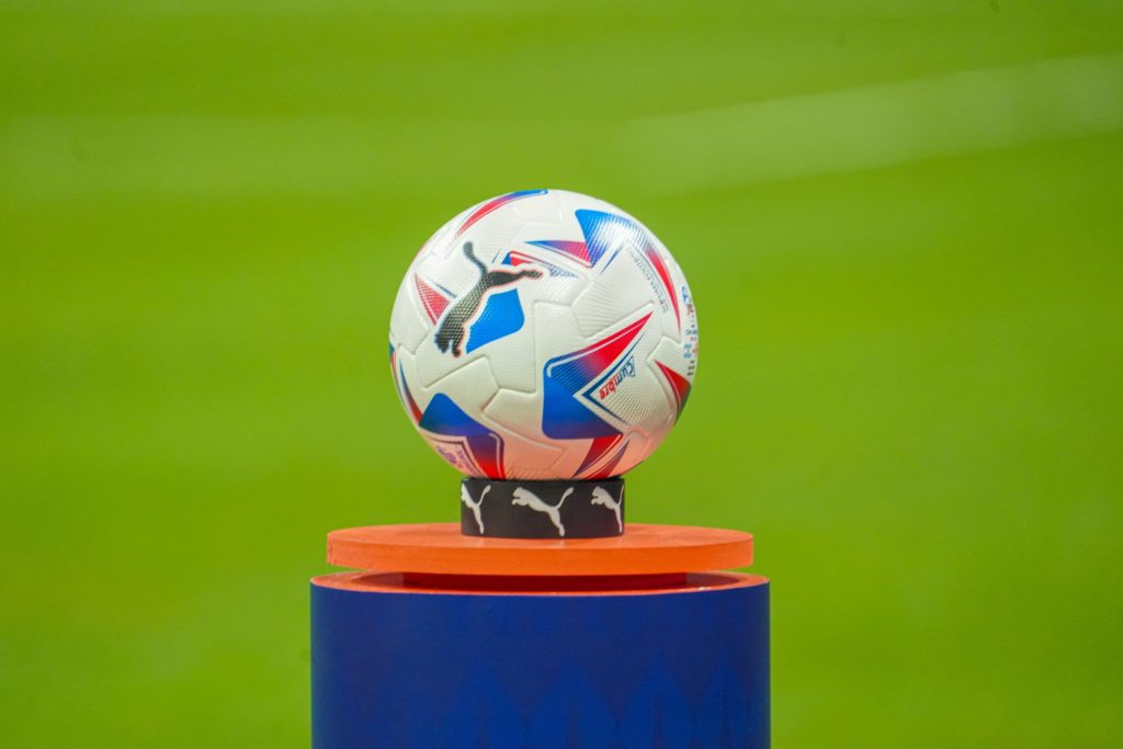 Atlanta, EUA, 20 junho 2024. Bola no início da Copa América, Estádio Mercedes-Benz (Marty Jean-Louis/Alamy Live News)
