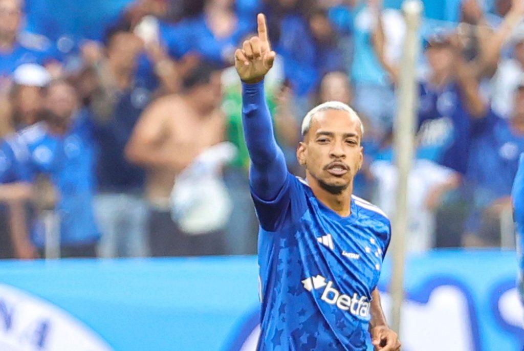 Matheus-Pereira-Cruzeiro-Jogo-2XG8PEE Matheus Pereira, do Cruzeiro, comemorando um dos gols marcados pela equipe no Brasileirão de 2024.